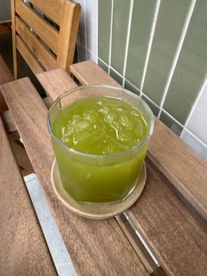 Green tea  at WAKI WAKI Veggie Sushi in Bangkok