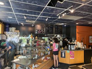 Lemonjello - Interior  at Lemonjello's Coffee Shop in Holland