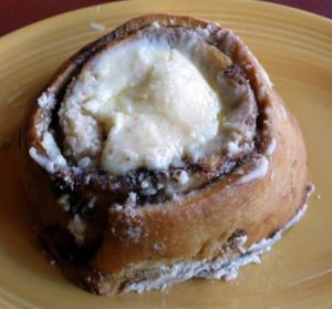 vegan cinnamon roll  at Swinger's Diner in Los Angeles
