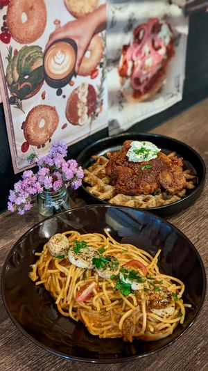 Vegan Umommy, Hot Chick'n & Waffles at Ahimsa Sanctuary in Central Singapore