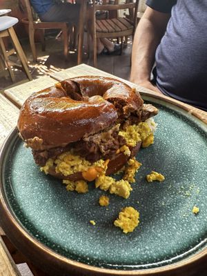 BLT nagel  at Ahimsa Sanctuary in Central Singapore