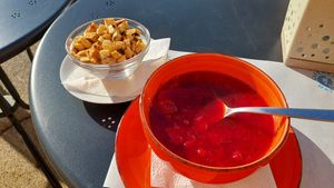 Borscht at Cafeneaua Nației in Ploiesti