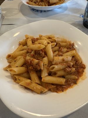   at Cafeneaua Nației in Ploiesti