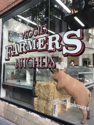 Entrance at Farmers Veggies Butchers in Barcelona