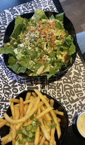Salat und Fritten   at Vegan Junk Food Bar - Cologne in Cologne