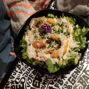 Caesar salad with shrimps at Vegan Junk Food Bar - Cologne in Cologne