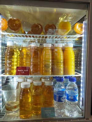 Drinks at Greendot 绿一点 - Yew Tee Point in West Singapore