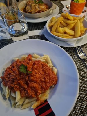 Penne bolognese at Louro & Salsa in Albufeira