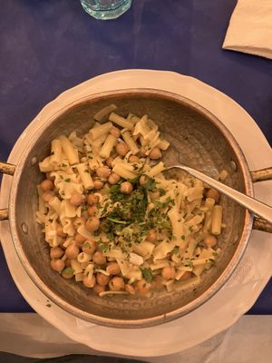 Pasta with chickpeas   at Pizza e Baba in Naples
