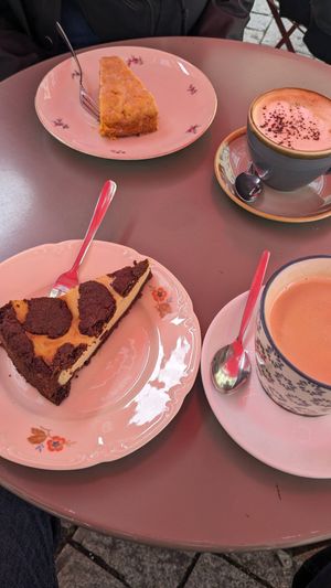 Carrot cake and Zupfkuchen at Heimathafen in Bayreuth