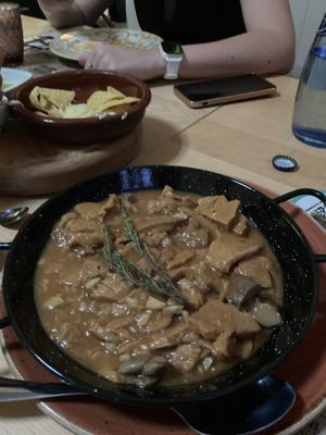 Seitán en salsa  at Shangri-La in Merida