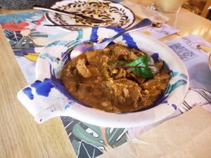 Fricandó de seitán con setas at Shangri-La in Merida