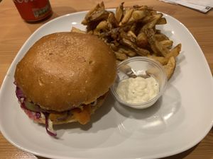 Vegan soul menu #Veganuary at V&V House in Marseille