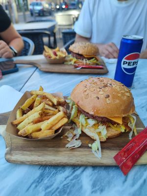  at V&V House in Marseille