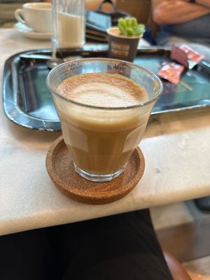 Flat White mit Hafermilch  at Espresso Perfetto in Krefeld