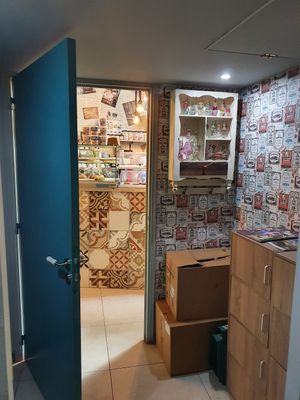 Inside at Treis Laloun -Τρεις Λαλούν in Athens