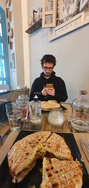 Mmmm at Treis Laloun -Τρεις Λαλούν in Athens