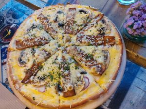  at Treis Laloun -Τρεις Λαλούν in Athens