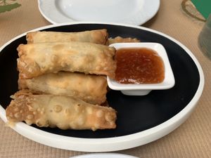   at Treis Laloun -Τρεις Λαλούν in Athens