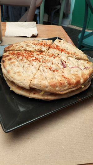  at Treis Laloun -Τρεις Λαλούν in Athens