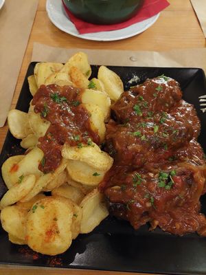 soutzoukakia smirneika at Treis Laloun -Τρεις Λαλούν in Athens