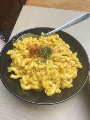   at Treis Laloun -Τρεις Λαλούν in Athens