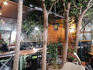  at Treis Laloun -Τρεις Λαλούν in Athens