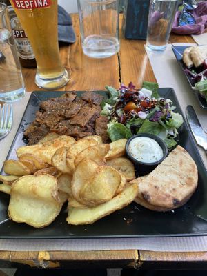   at Treis Laloun -Τρεις Λαλούν in Athens