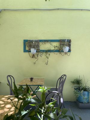 Cute  at Treis Laloun -Τρεις Λαλούν in Athens