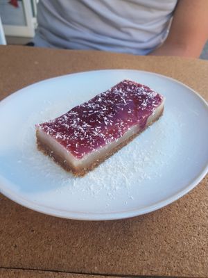 Raspberry dessert at Bancha in Portimao