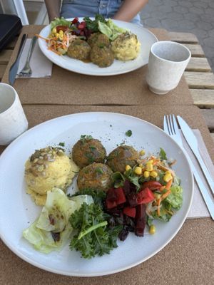 OMG main course polenta, “meat balls” and delicious vegetables   at Bancha in Portimao