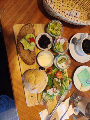 Vegan frühstuck at Zweibar in Essen