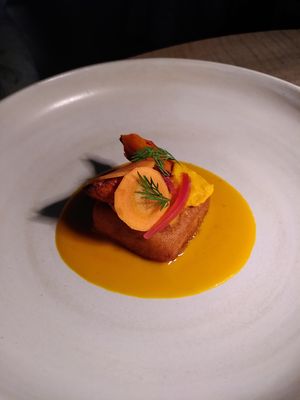 Panisse mit Karottensuace, Wurzelgemüse & Dukka at Riders Restaurant  in Laax