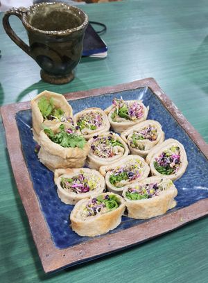 Buckwheat Pancakes with sprouts (Saessak Jeonbyeong 새싹전병) at Memil Eondeok - 메밀언덕 in Seoul