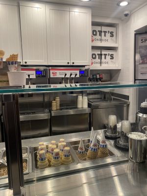 Ordering Station with Options  at Gott's Roadside - 1 Ferry Building in San Francisco