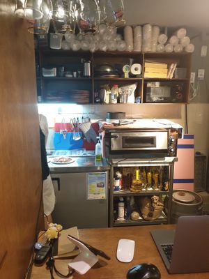 kitchen open at Vezza in Seoul