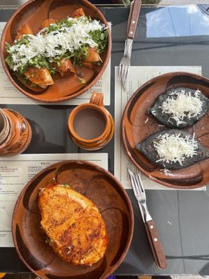 Platos fuertes  at Mictlan Antojitos Veganos in Mexico City