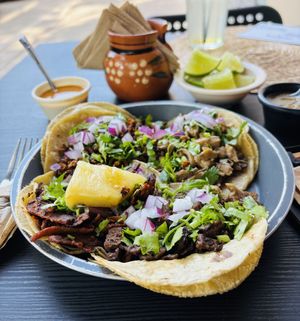 Plate of tacos   at Mictlan Antojitos Veganos in Mexico City