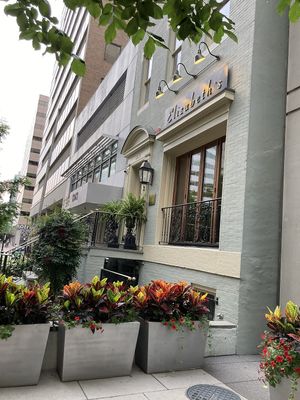   at Elizabeth's in Washington