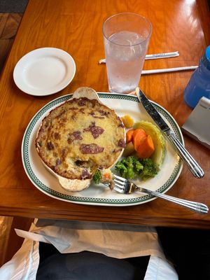 Vegan shepherd‘s pie  at Universal Studios - Finnegan's Bar & Grill in Orlando