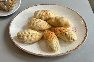Fried vegan momos  at Penpa's in Schaffhausen