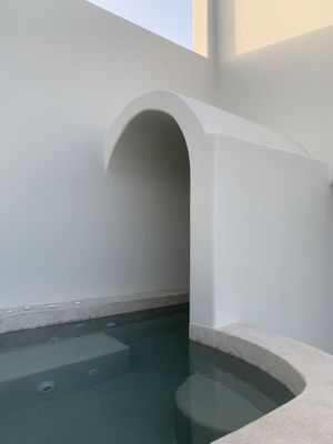 Outdoor jacuzzi room beta at Mod Santorini in Santorini