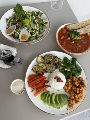 Chick’n Caesar Salad, Tofu Nourish Bowl, Stew of the Day   at Mod Santorini in Santorini