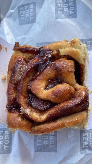 Plum & cinnamon roll: so fluffy, moist and well balanced in taste. It was still warm!  at Zeit für Brot in Frankfurt