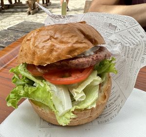 Veganiski burger with vegan mayo  at Bistro Hladovina in Plitvicka Jezera