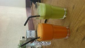 natural juices at Ludens Express - Industrial Zone in Raanana