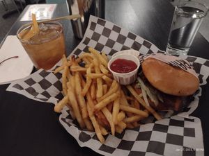 Burger with homemade bac'n and an old fashioned  #Veganuary at FRANCIS in Minneapolis