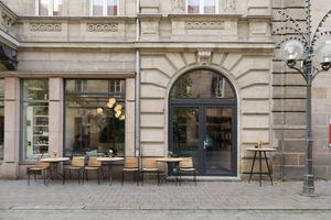 store front at Kaffeesurium in Furth