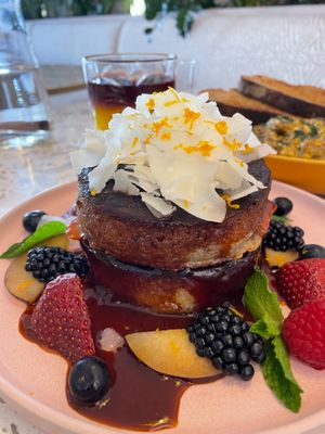 Vegetarian pancakes at Augusto in Lisbon