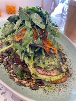 Bruschetta of guacamole and vegetables at Augusto in Lisbon